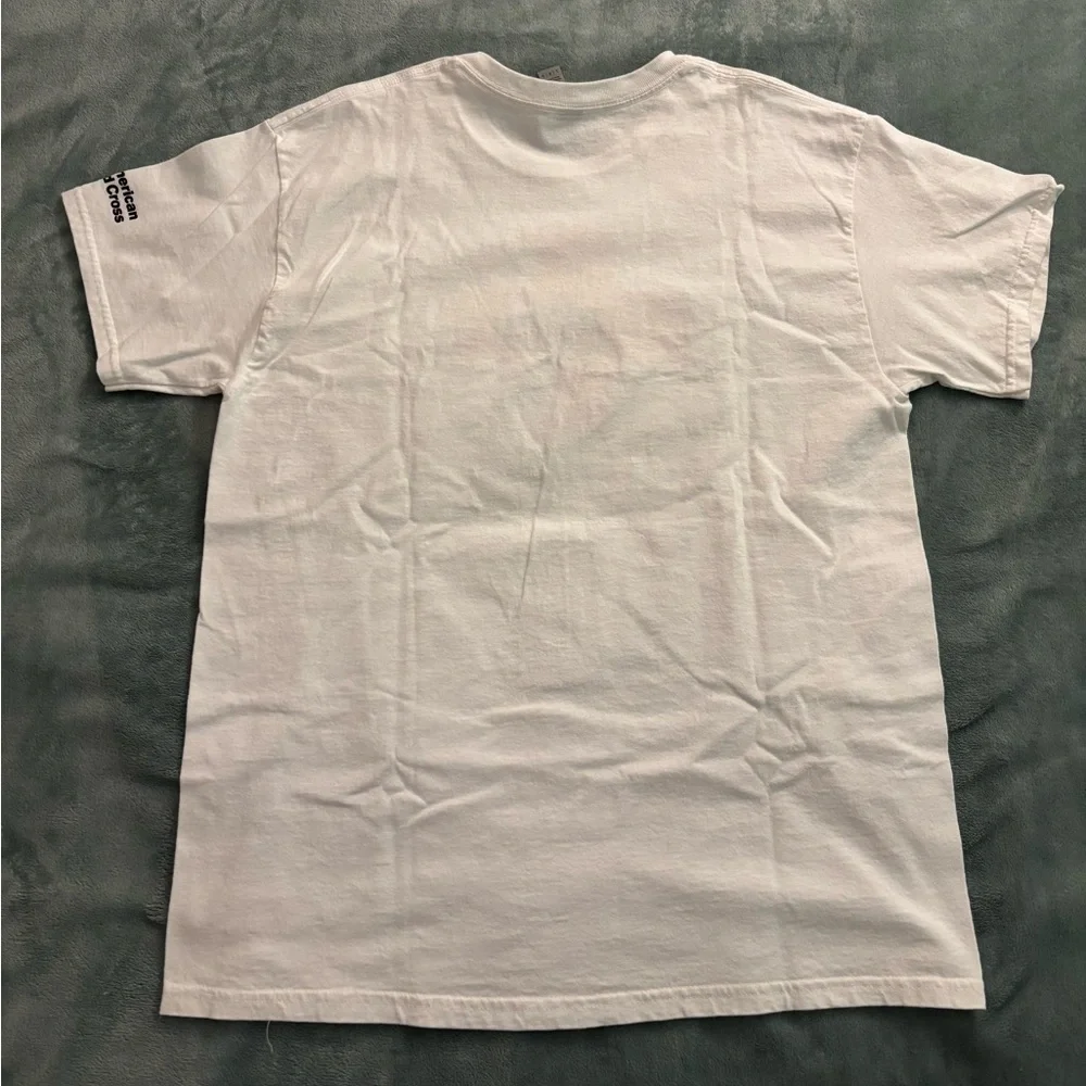 Snoopy Joe Cool - American Red Cross T-Shirt - Picture 6 of 10